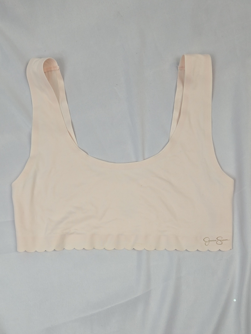 Jessica Simpson Scalloped Hem Bralette in Light Blush Large